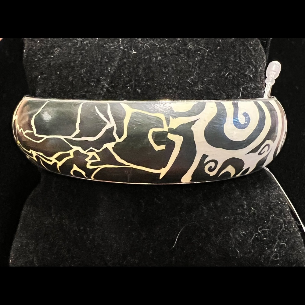@Viva Beads bangle, perfect condition, new, never worn